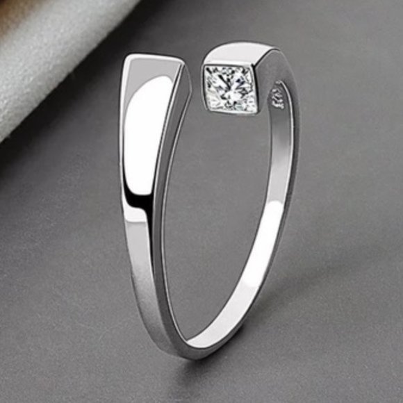 925 Sterling silver adjustable Ring - Picture 3 of 3